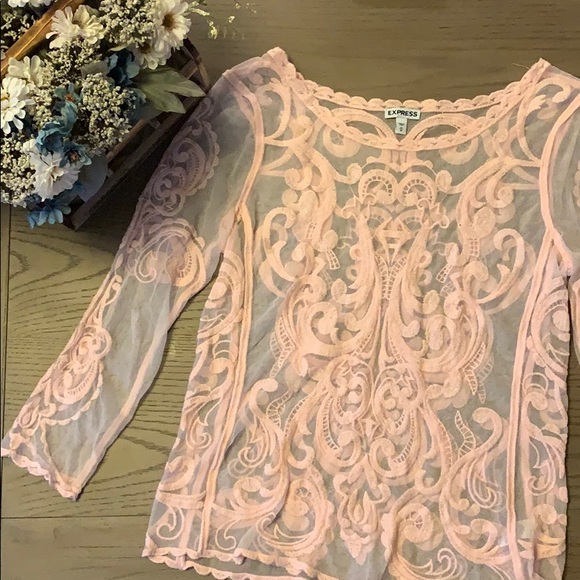 Embroidered blouse - Picture 1 of 3